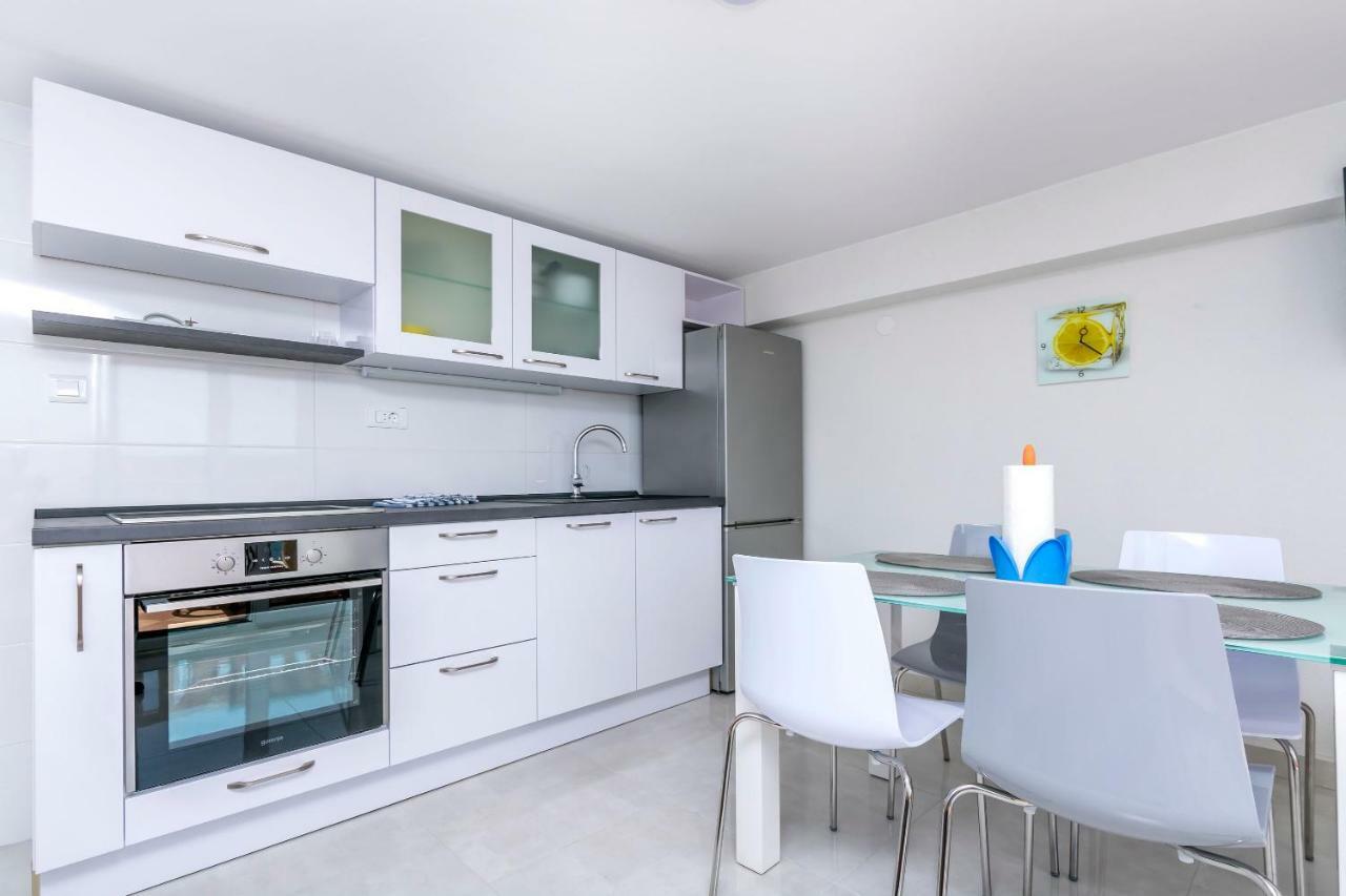 Apartments Hrgovic Rogoznica  Luaran gambar